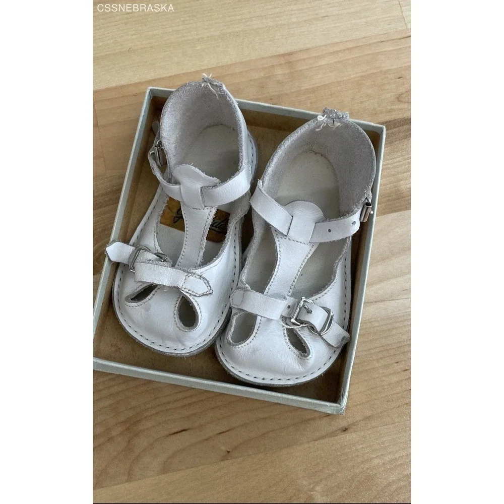Gertrude White Vintage Baby Gilr Shoes -‎ Size 1